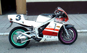 andi_1.jpg (41097 bytes)