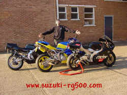 Serious play.jpg (141524 bytes)