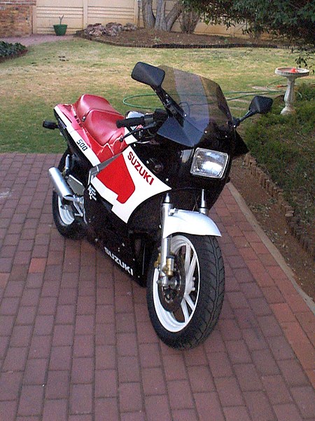 Front.jpg (99253 bytes)