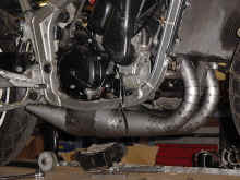 ex-rhs.jpg (102201 bytes)