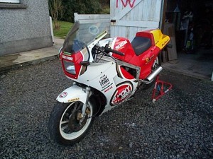 kw1.jpg (31062 bytes)