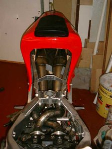 top-pipes-view.jpg (18281 bytes)