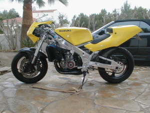 gav3.jpg (37725 bytes)